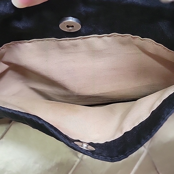 GUC- Baggallini Everyday Shoulder Bag - Picture 5 of 8